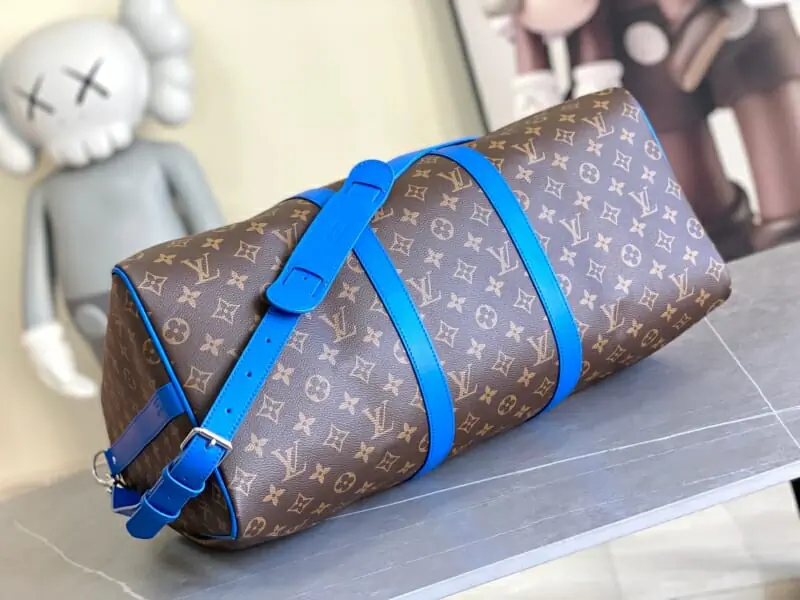 louis vuitton sac de voyage s_117a3bb2